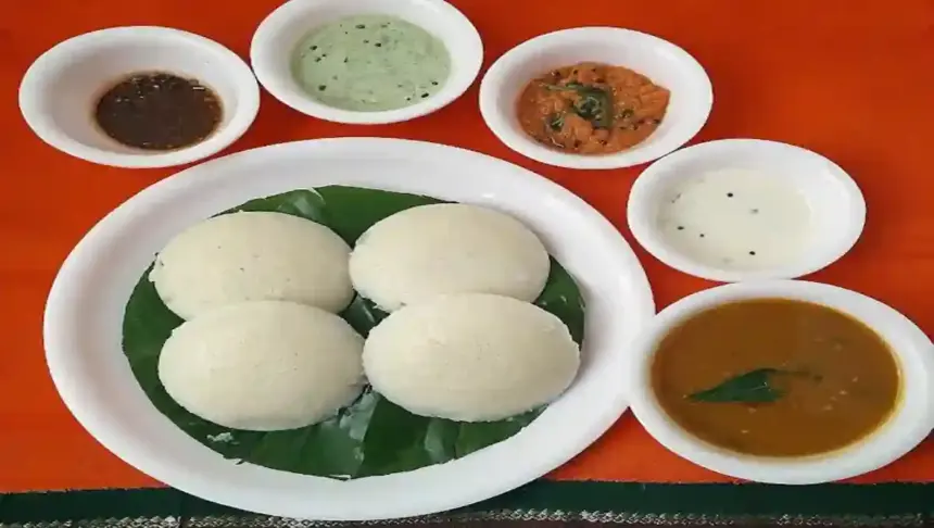 आइए जानें कॉर्न इडली (मक्के की इडली) खाने के फायदे, यह कैसे बनाई जाती है? 