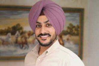 Punjabi Singer Rajvir Jawanda Passes Away: पंजाबी सिंगर राजवीर जवंदा का निधन, एक्सीडेंट के बाद वेंटिलेटर पर 11 दिन तक लड़ते रहे जिंदगी की जंग 