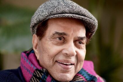Dharmendra Health Update: हेमा मालिनी का मीडिया पर फूटा गुस्सा, बोलीं- जिम्मेदार चैनल एक व्यक्ति के बारे में झूठी खबर कैसे फैला सकते...