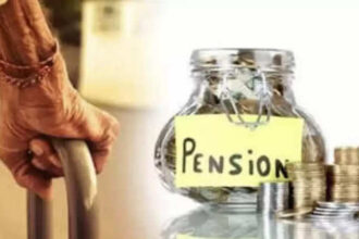 60 की उम्र होते ही अकाउंट में आने लगेगा पैसा, वृद्धावस्था पेंशन के लिए अब नहीं काटने पड़ेंगे दफ्तरों के चक्कर…