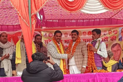 Hardoi News: पंचायत चुनाव को लेकर पार्टी ने लगाई जन चौपाल…