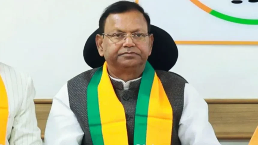 उत्तर प्रदेश में जाति विशेष की बैठक करने वाले जनप्रतिनिधियों को भाजपा अध्यक्ष की चेतावनी…