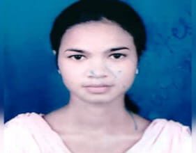 जिंदगी से ऊब गई हूं , सुसाइड नोट में लिखा….नौकरी न मिलने से छात्रा ने ट्रेन के आगे कूदकर दी जान