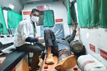 तेज रफ्तार पिकप डाला पलटने से 13 घायल, हरदोई-शाहजहांपुर मार्ग पर अटवा आशिगवा समीप हुआ हादसा, जिला अस्पताल रेफर…