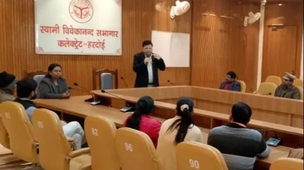 हरदोई के पूरे शहर में हो जाएगा ब्लैक आउट, शाम के 6 बजते ही बज उठेंगे सायरन..