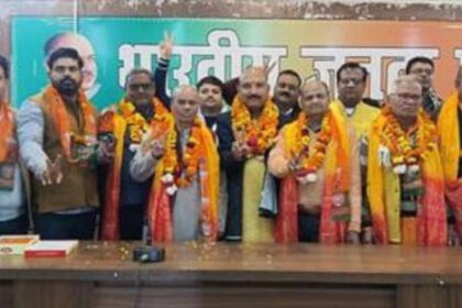 Hardoi News: भूमि विकास बैंक अध्यक्षों कानिर्विरोध निर्वाचित होने पर भाजपा कार्यालय पर स्वागत…