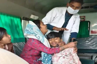 Hardoi News: खेत देखकर साइकिल से घर लौट रहे किशोर को स्कूटी सवार युवक ने मारी जोरदार टक्कर….