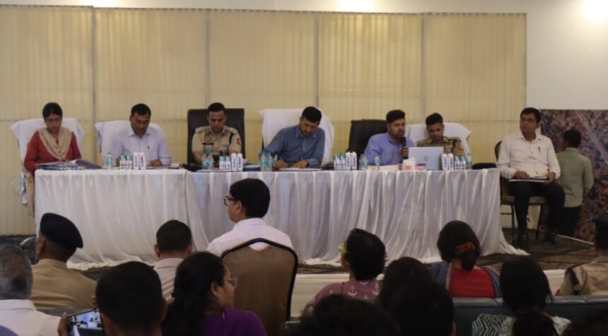 गंगा एक्सप्रेस-वे लोकार्पण हेतु तैयारियां अंतिम चरण में, आयुक्त व आईजी लखनऊ ने दिए उच्चस्तरीय समीक्षा व्यवस्थाओं को समयबद्ध व त्रुटिरहित पूर्ण करने के निर्देश